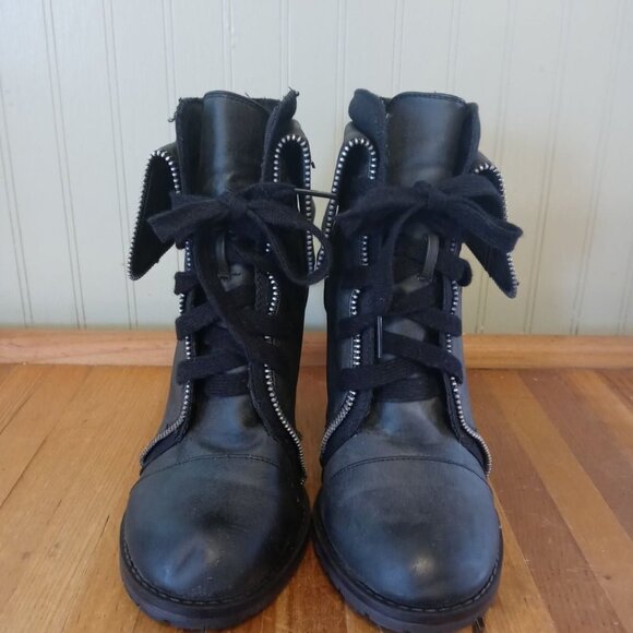 Charlotte Russe Grey Ankle Boots - Picture 5 of 6